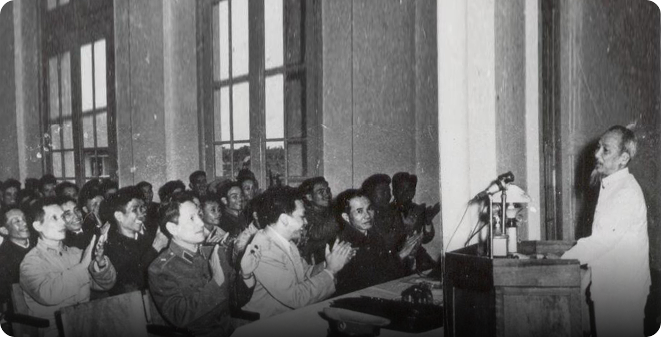 Học Viện An ninh nhân dân vinh dự được  08 lần Bác Hồ về thăm và làm việc